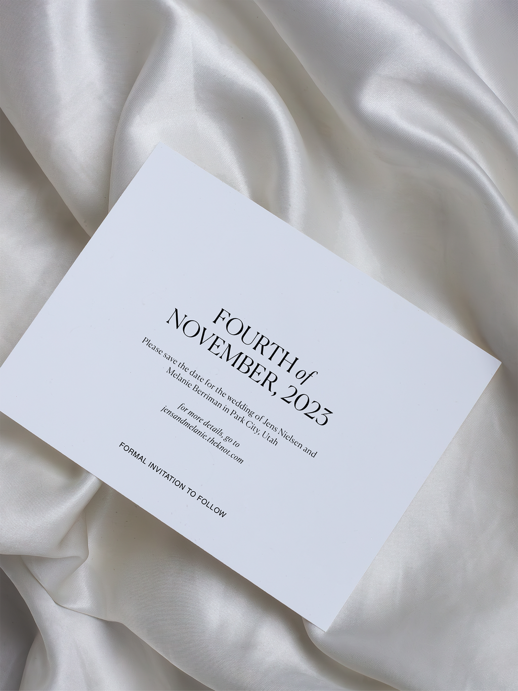 The ROMA Invitation 9-Piece Suite