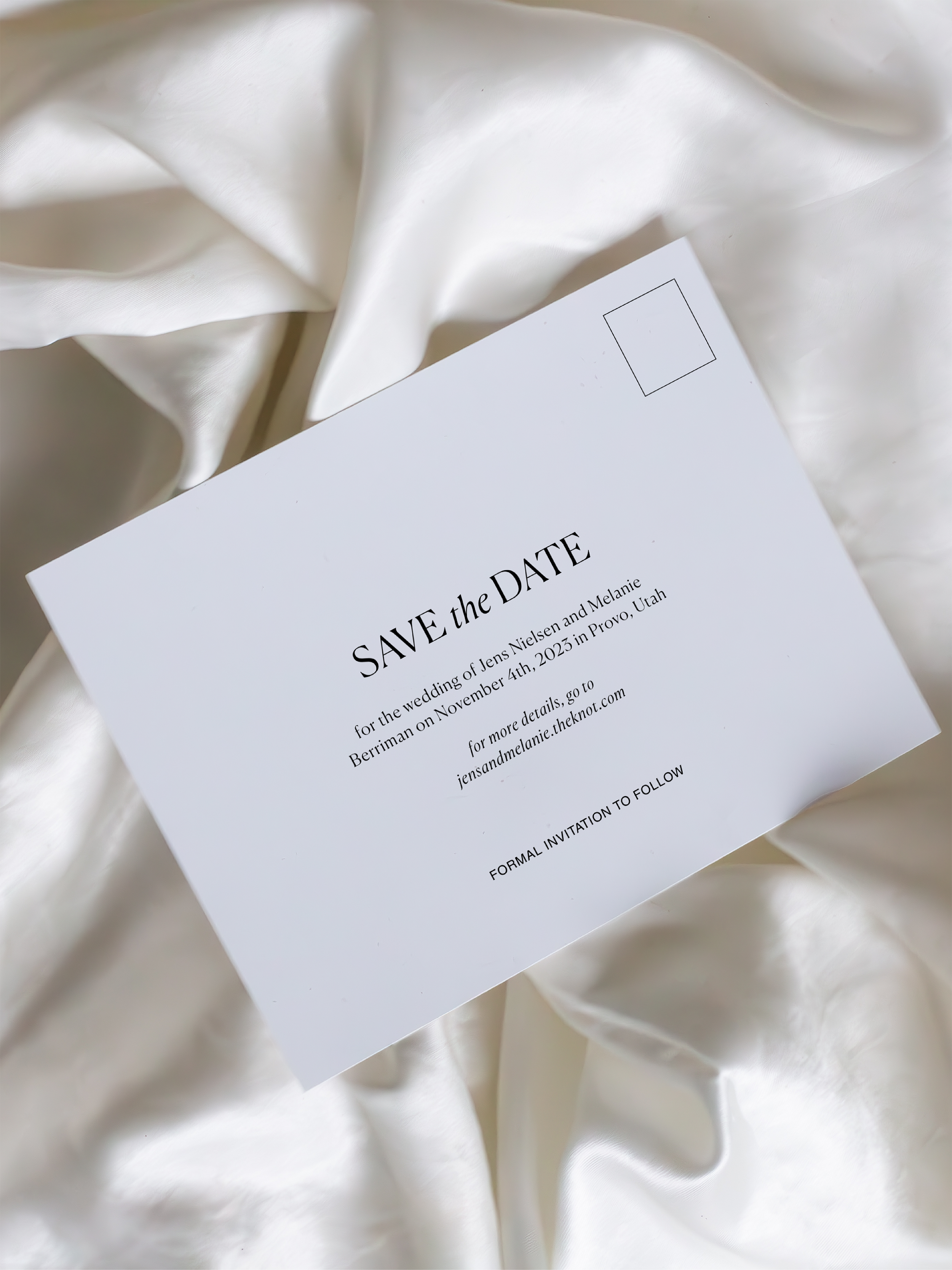 The ROMA Invitation 9-Piece Suite