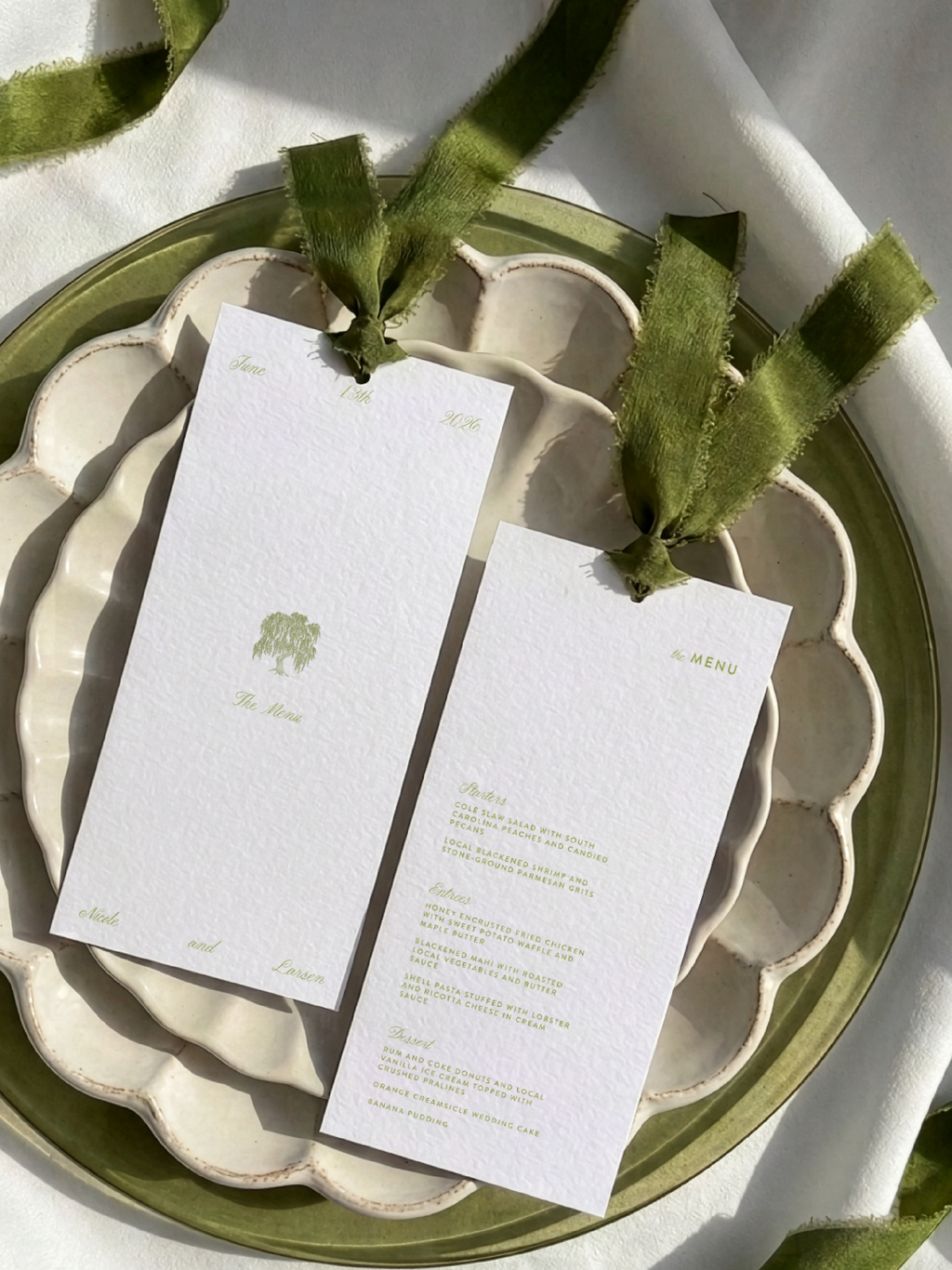 The WILLOW Invitation 11-Piece Suite