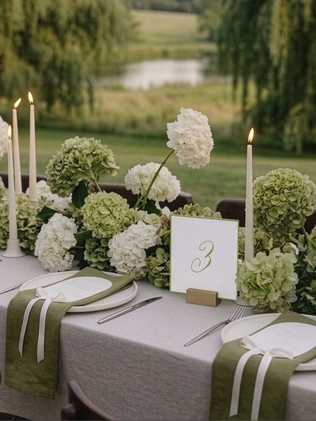 The WILLOW Invitation 11-Piece Suite