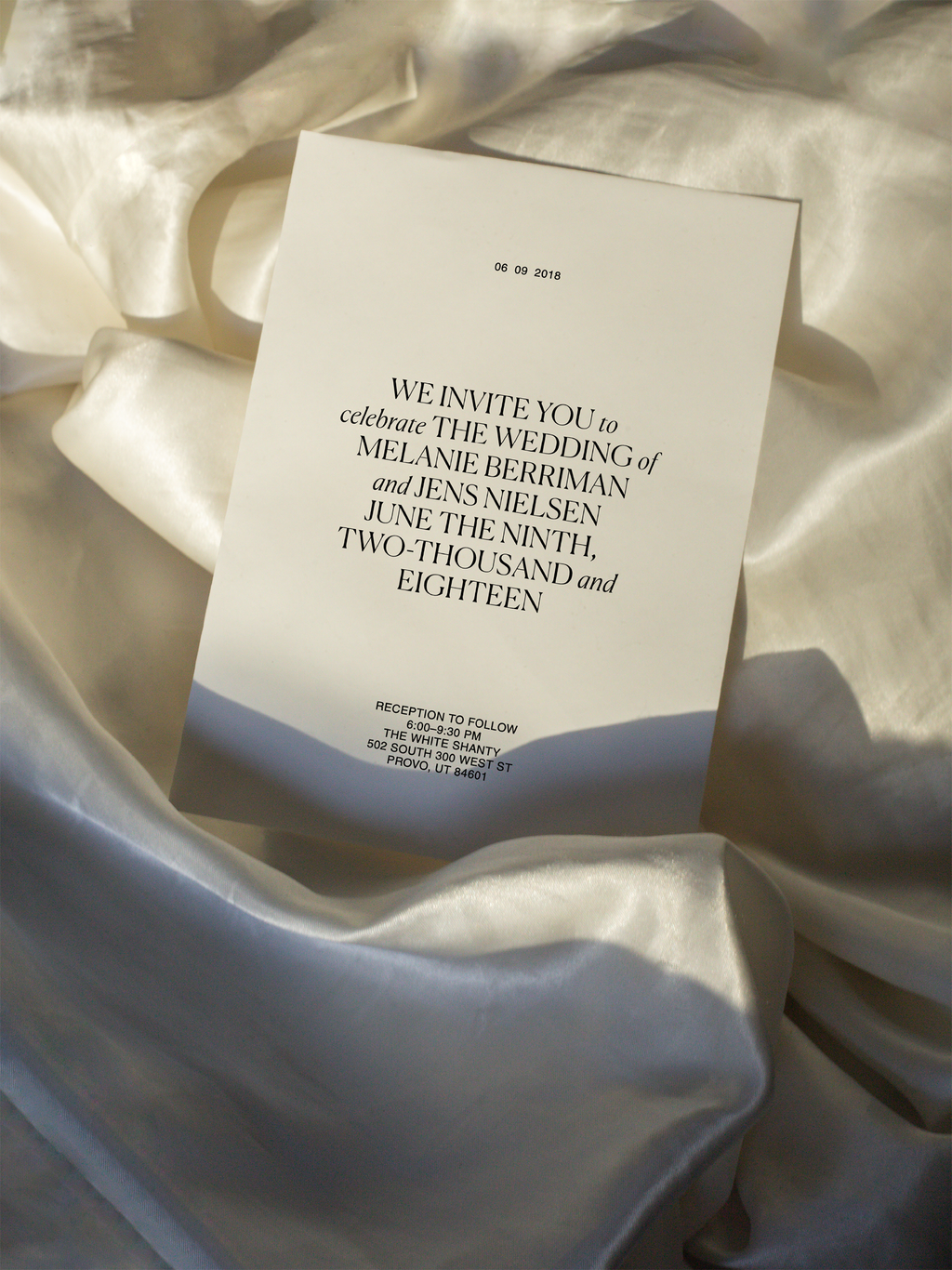 The ROMA Invitation 9-Piece Suite
