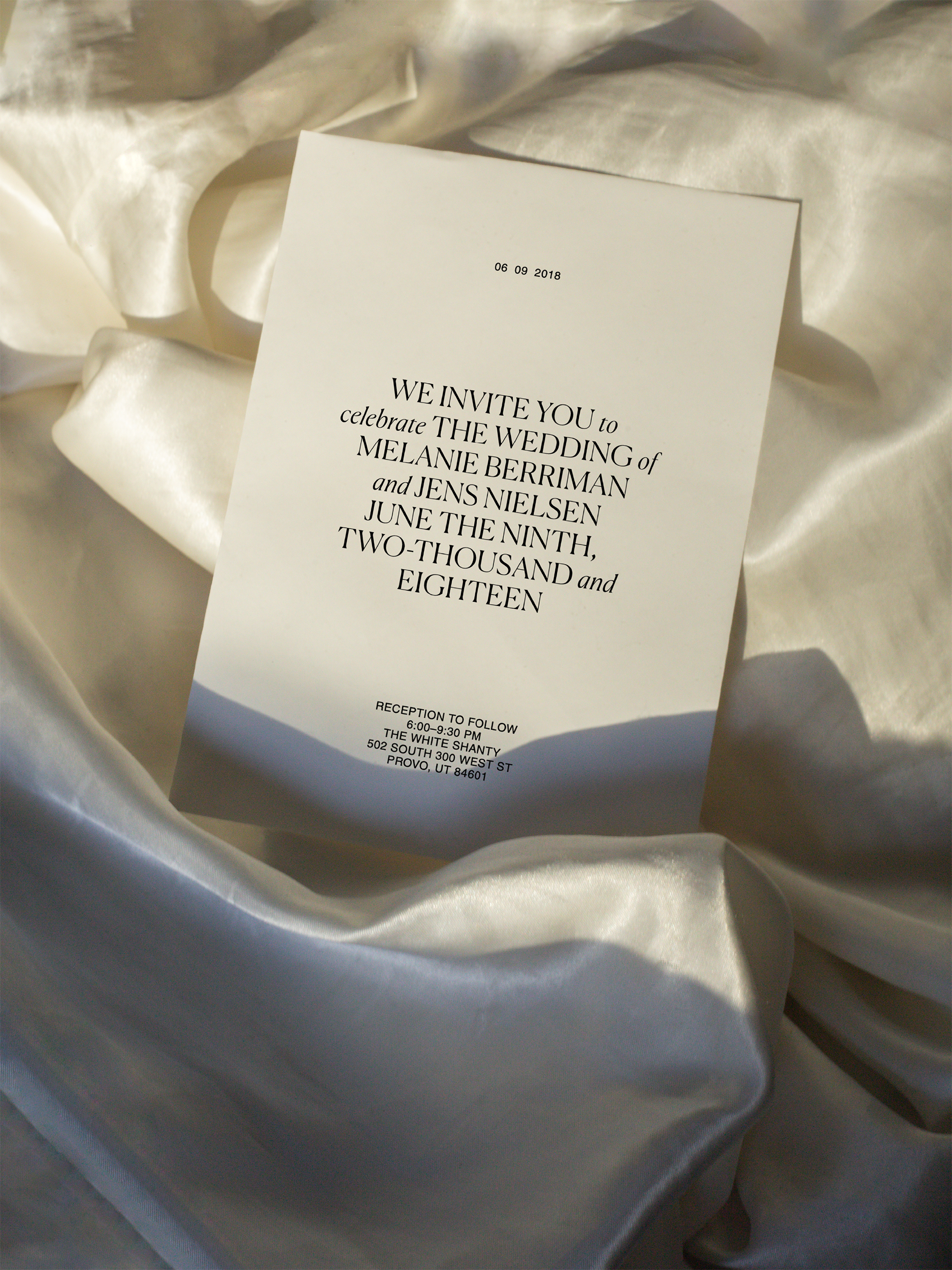The ROMA Invitation 9-Piece Suite